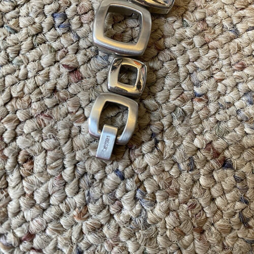 Vintage Fossil ES Women Wrist Watch SilverTone Stainless Steel 6” Bracelet 11109 - Picture 5 of 7